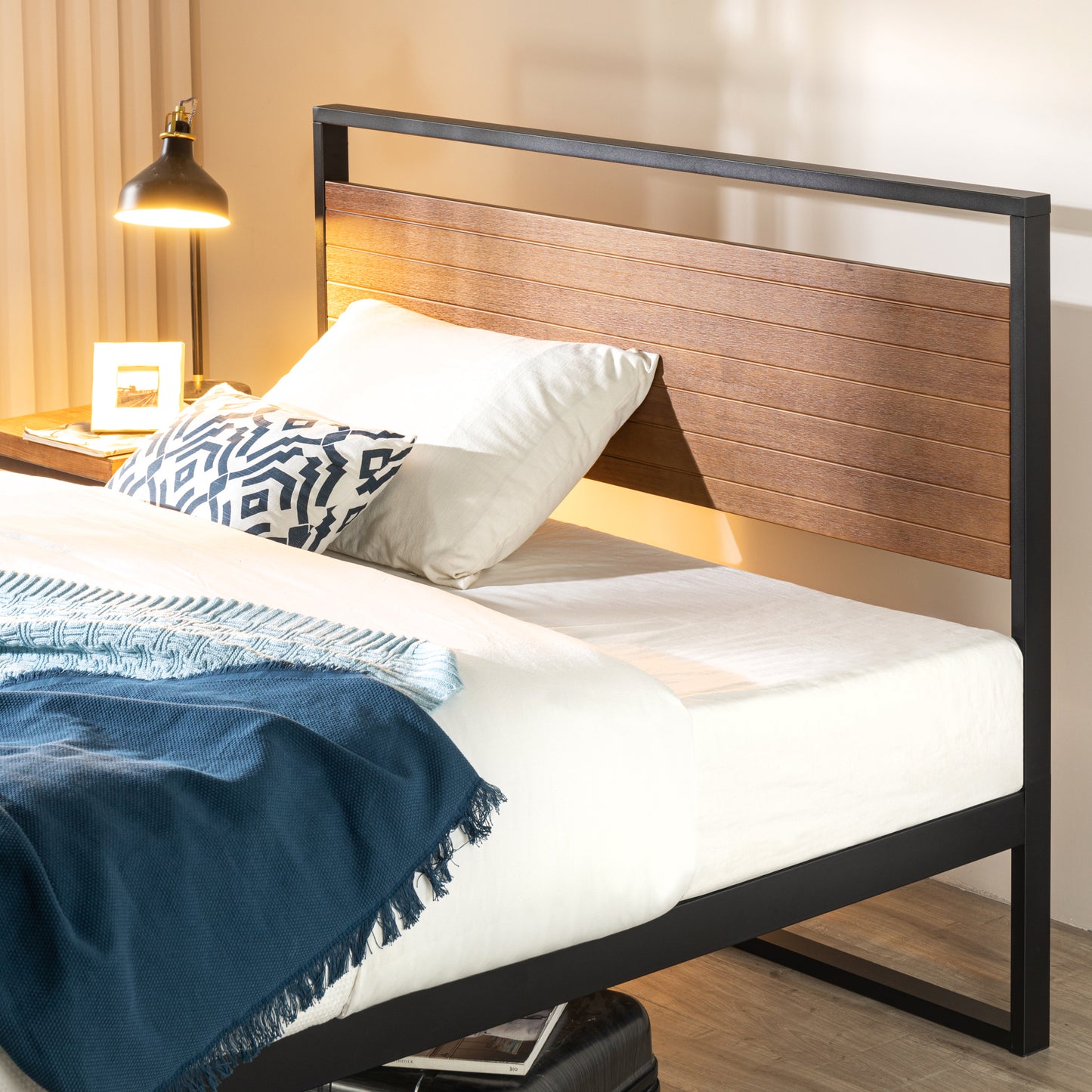 Base de cama con respaldo SUZANNE